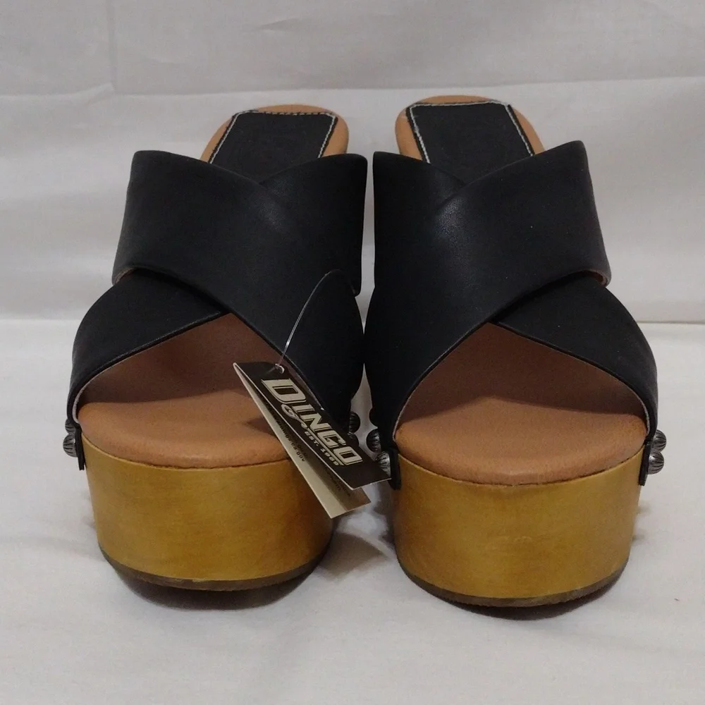 NWT Dingo Driftwood Studded Black Leather Platform Clog Sandals 10M Boho Western